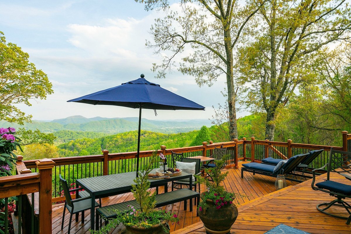 Secluded MtnTop Luxe-Spectacular Views-Hotub-FrPit gallery image 2