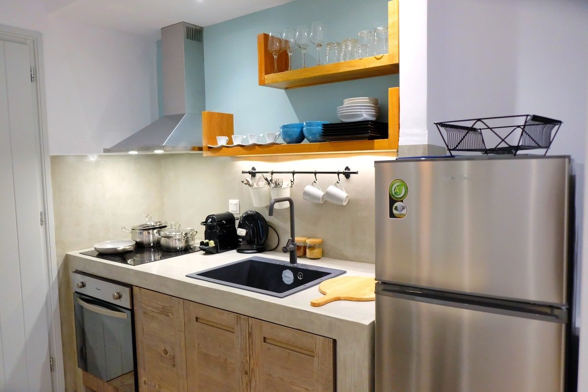 Apartment Aphrodite 2 with private pool in Naoussa gallery image 4