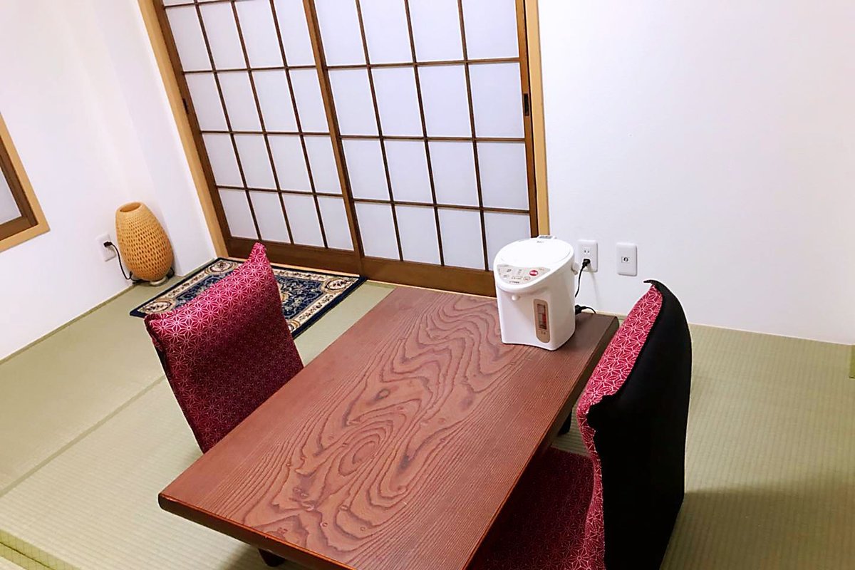 Spacious 4BR 4Bath for up to 16ppl・Near JR/Metro