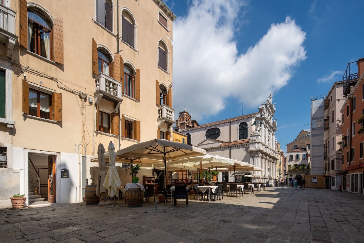 Giglio Suite Apartment 2476 gallery image 4