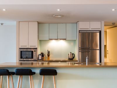 IXL 2br Apartment – Hunter St area