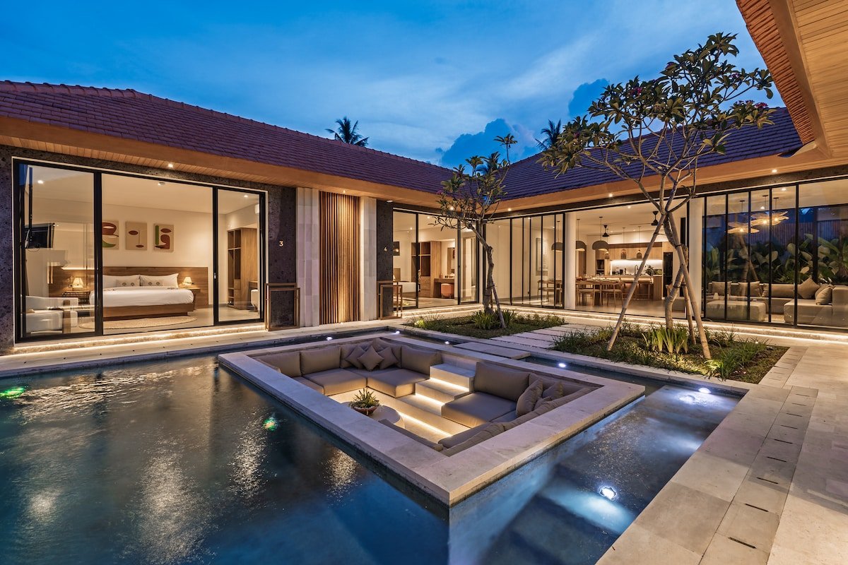 Villa SKYE: 4BR w/Infinity Pool & Sunken in Ubud
