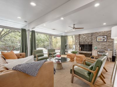 Luxurious Relaxing Getaway w/ Pool, Lush Gardens!