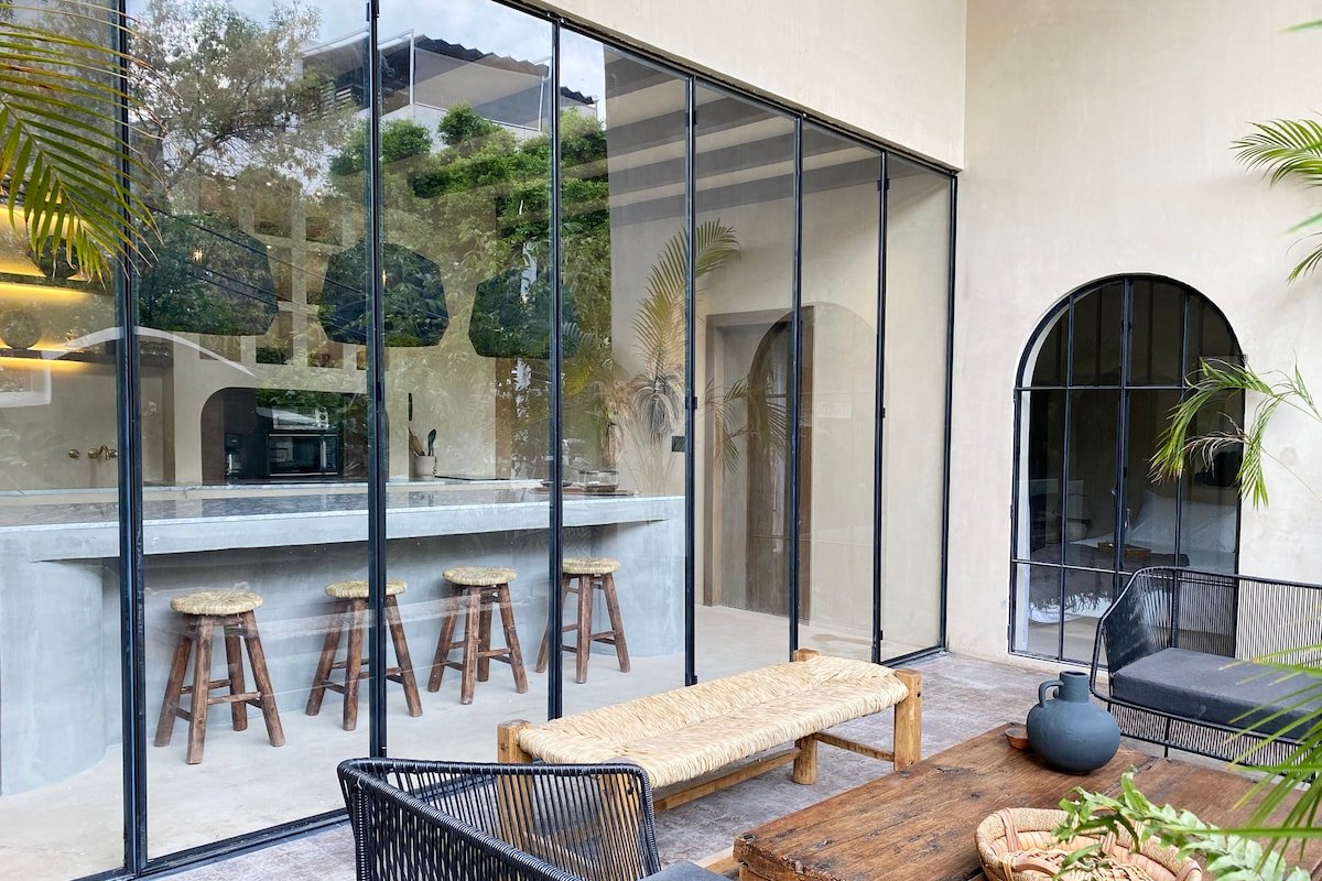 ★SPLENDID ROOFTOP PATIO IN MEXICAN HISTORIC HOME gallery image 3