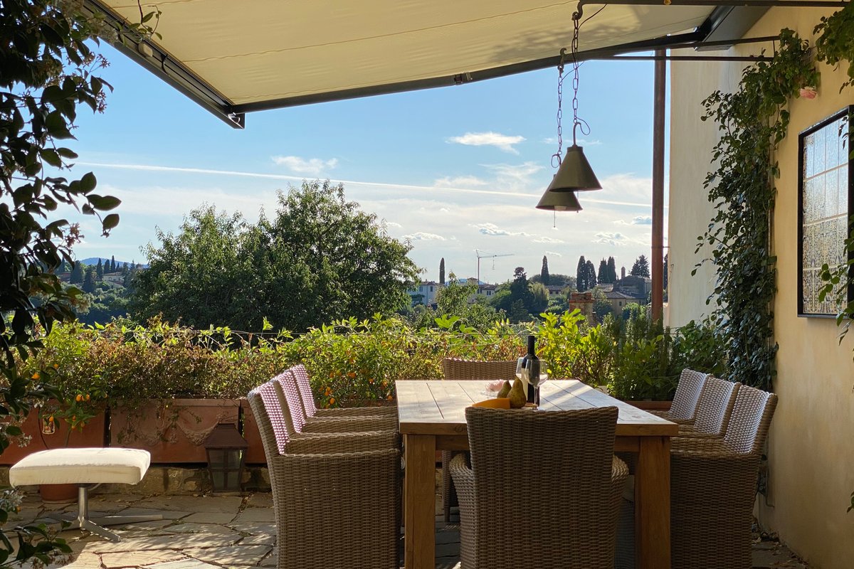 Gorgeous Villa with Postcard Views in Historical Florence