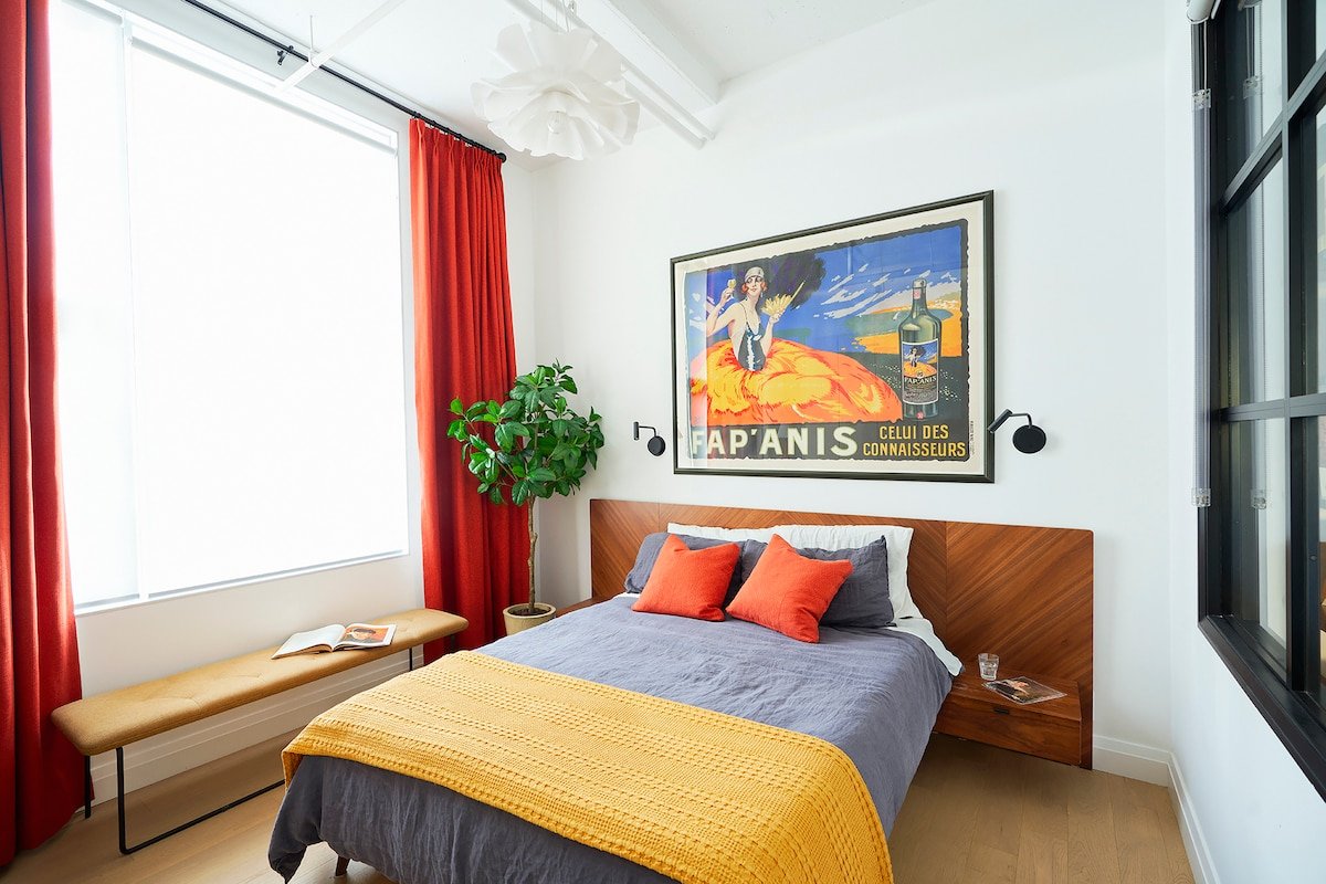 *WOW* Remarkable SkyLoft 2 bdrm gallery image 5