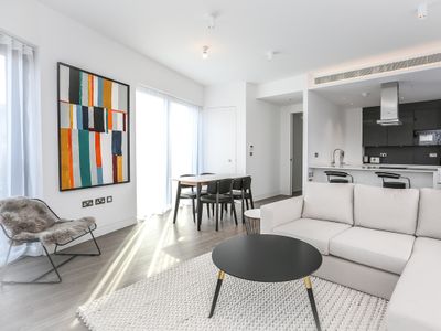 Stunning Brand New Flat in Shoreditch w/ Balcony