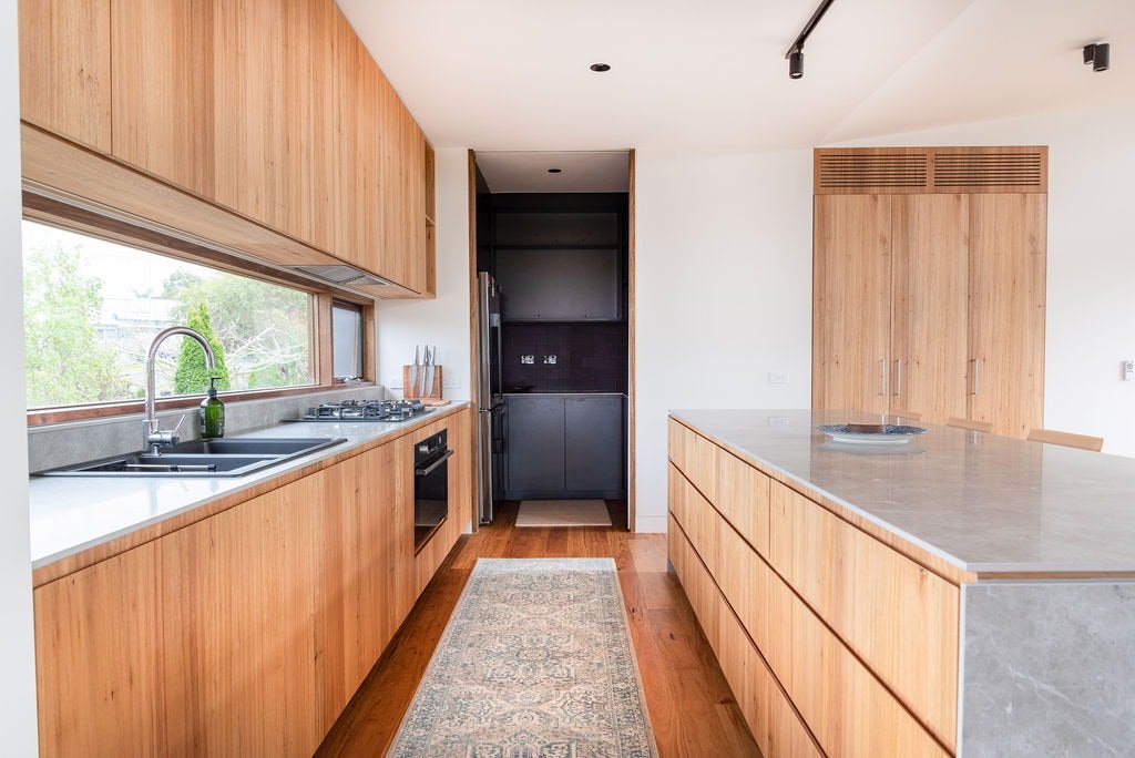 Luxury Tree House – Stunning home in Jan Juc gallery image 3