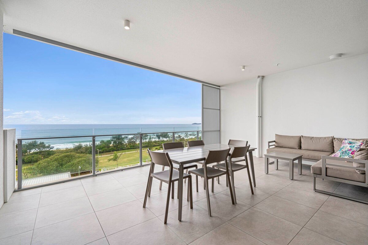 2 Bedroom Ocean View Apartment gallery image 2