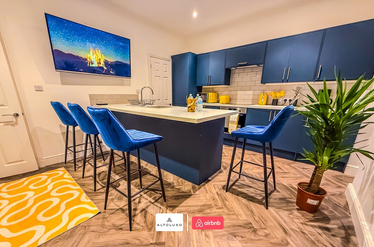 Long Term Discount|Modern|Contractors|Large Groups gallery image 3