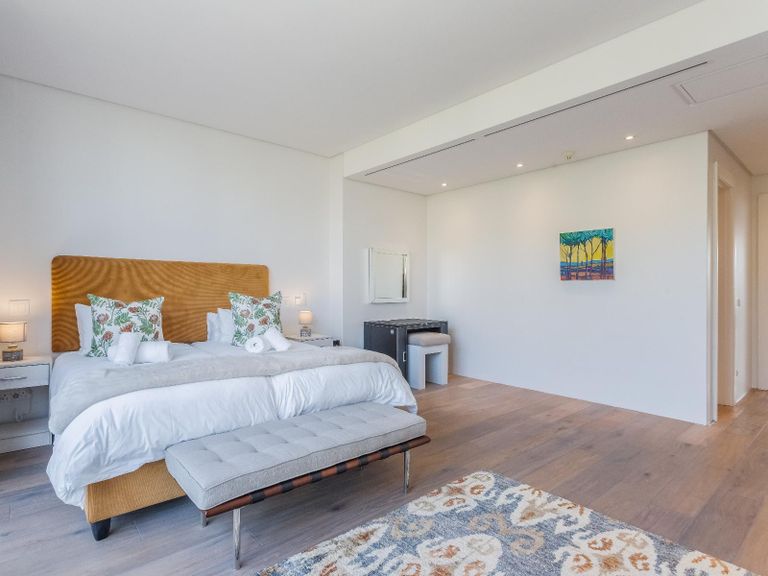 Bed - Room