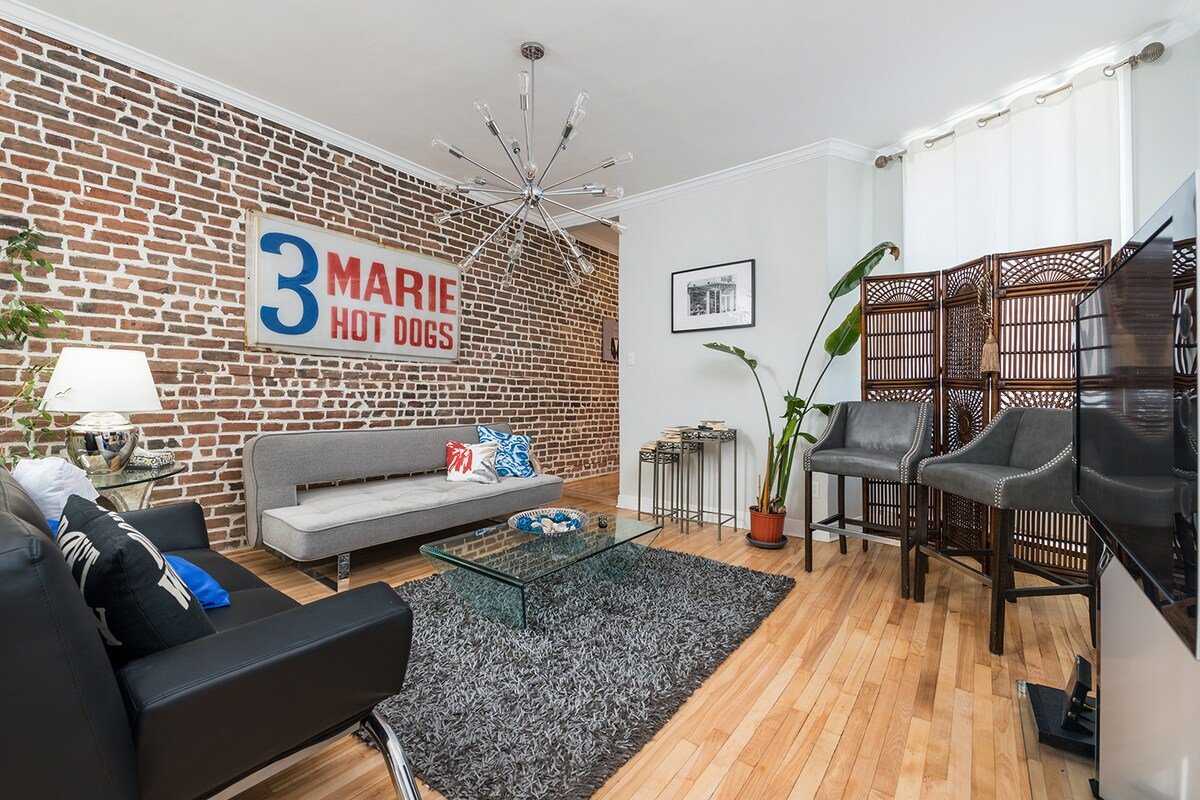 VIP PENTHOUSE OUTREMONT DOWNTOWN MONTREAL gallery image 3