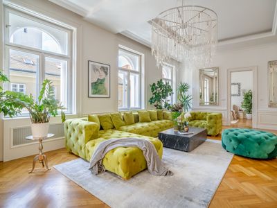 5 STAR LUXURY quiet apartment in the city center