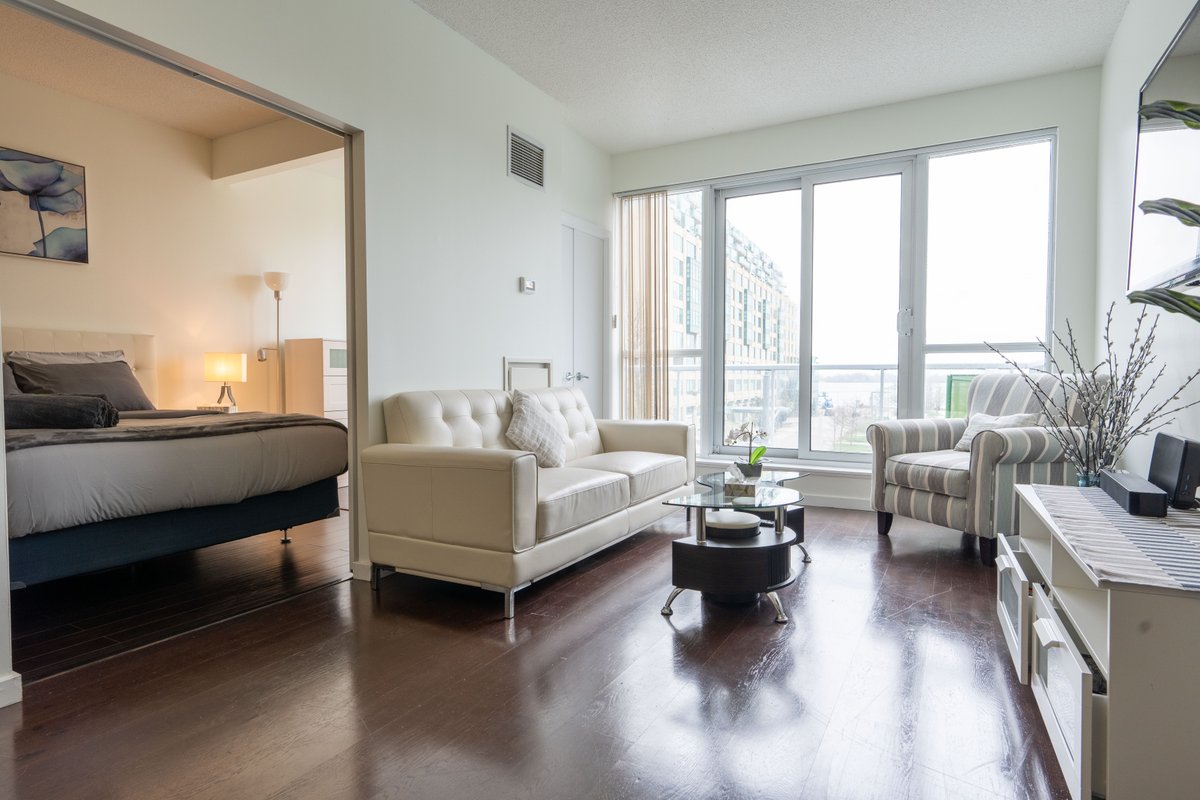 Harbour Front|Pets Allowed |Condo Downtown Toronto