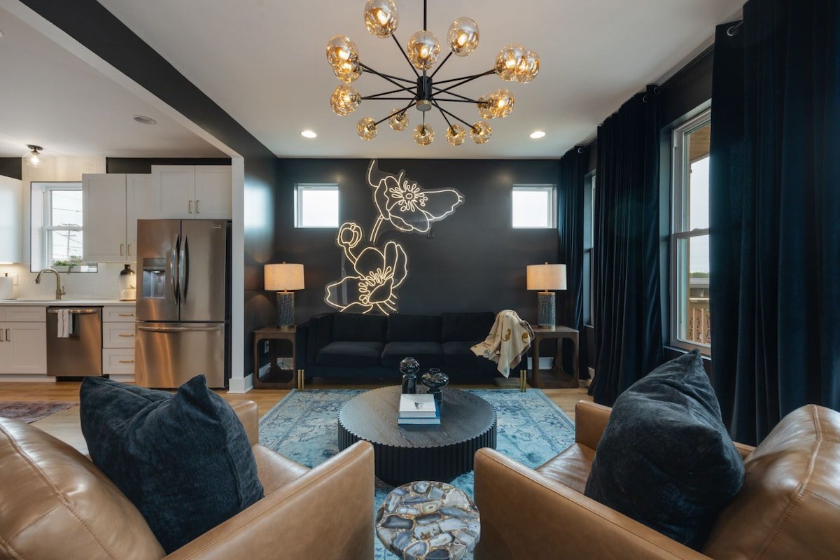 The Nation’s Finest | Private Rooftop + Patio gallery image 2