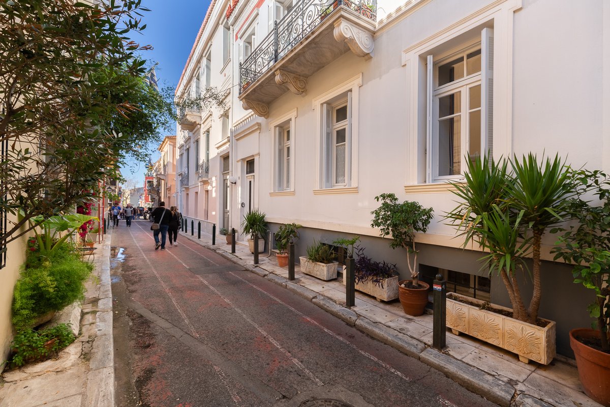 Athenian Getaway Villa in Plaka by Athenian Homes