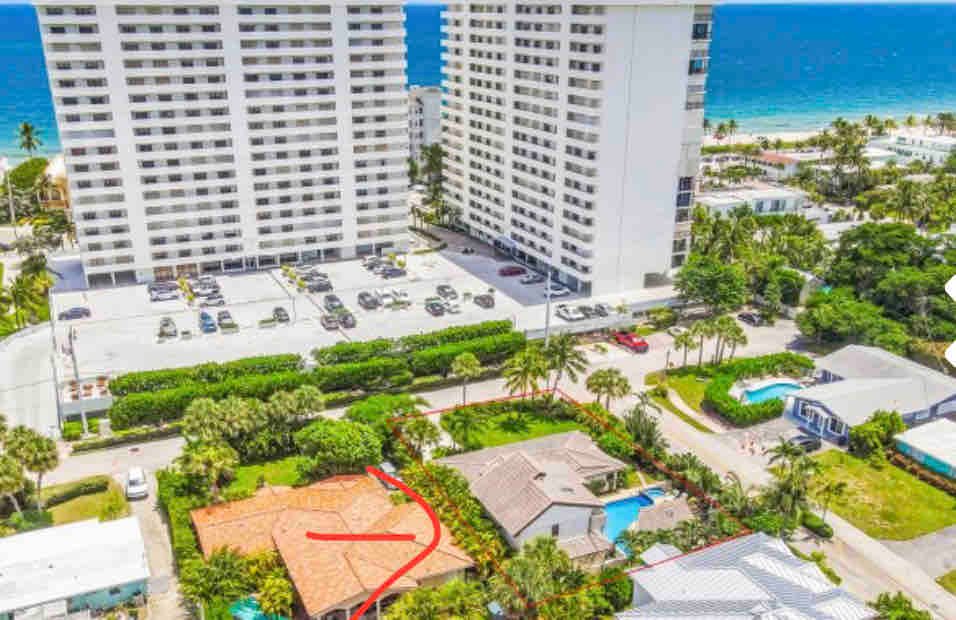 Huge private pool oasis, Steps to beach, golf cart gallery image 5