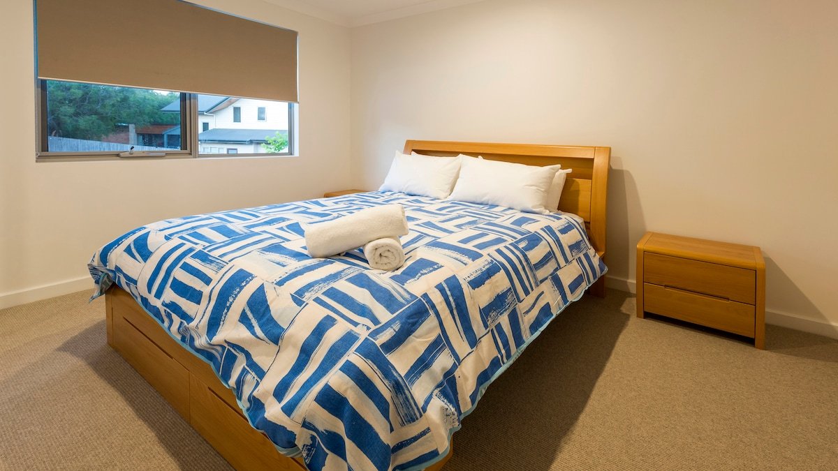 Little Hamptons—Beachside Retreat near Town Centre gallery image 5