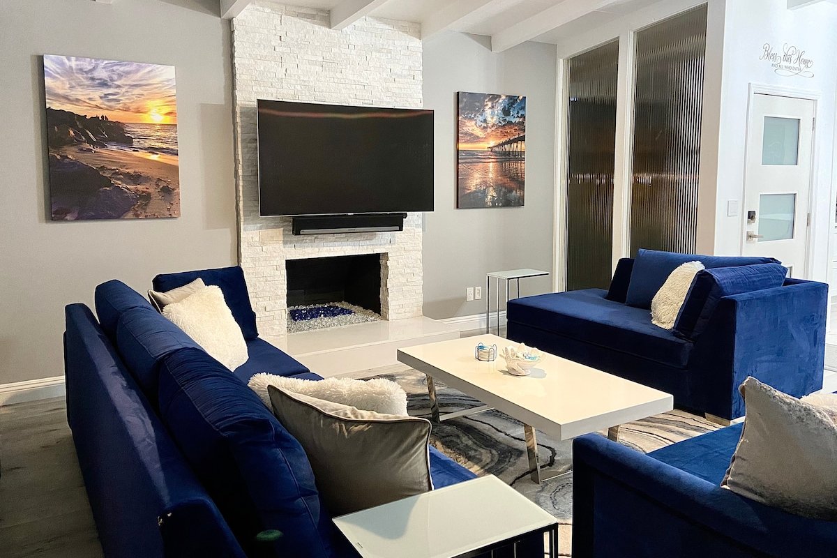 Extremely Luxurious Beach Getaway – 2blks to beach gallery image 5