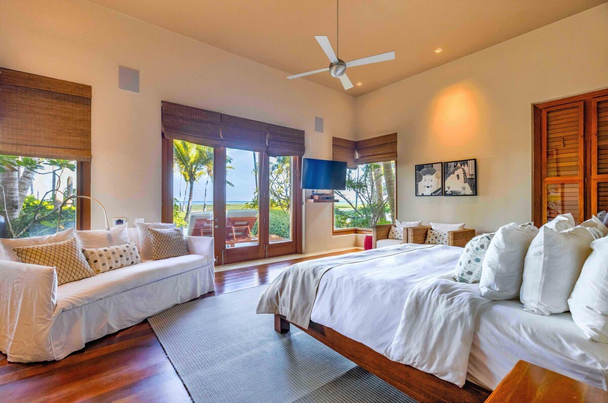 Casa Carey – Majestic Golfside Ocean Retreat gallery image 3
