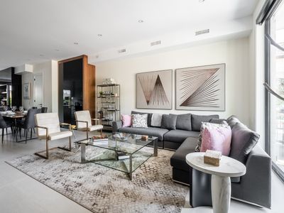 Incredible Modern 3BR Executive Home – Must See!