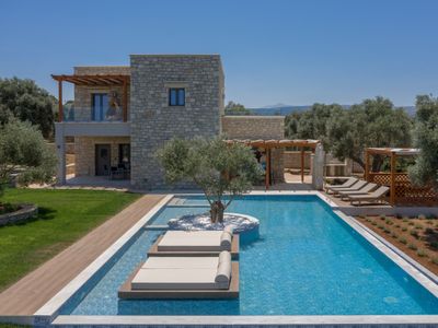 Thyme, eco-friendly villa, Huge private pool