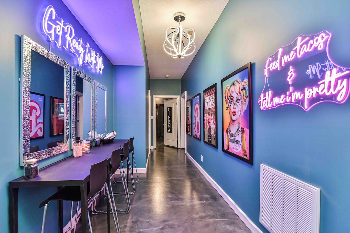 Entertainment & Hosting Dream: Amenities 6k+ sq ft gallery image 5