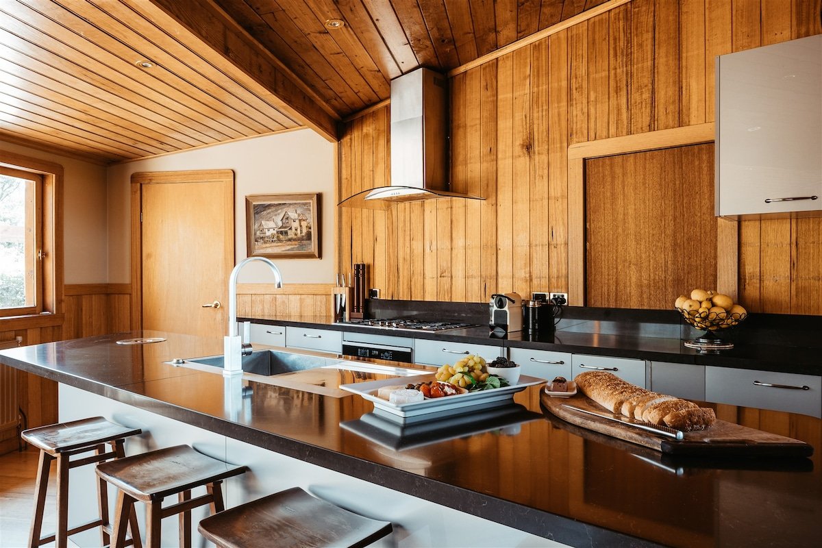 Luxurious Unique, Private Paradise-Kangaroo Manor gallery image 4