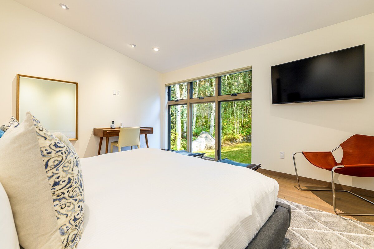 Aspen Pointe gallery image 5