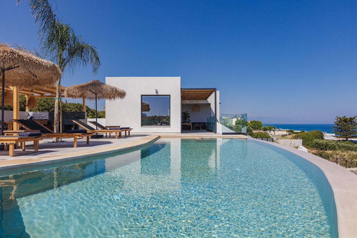 Villa Zelda – Infinity Pool & Superb Sea View