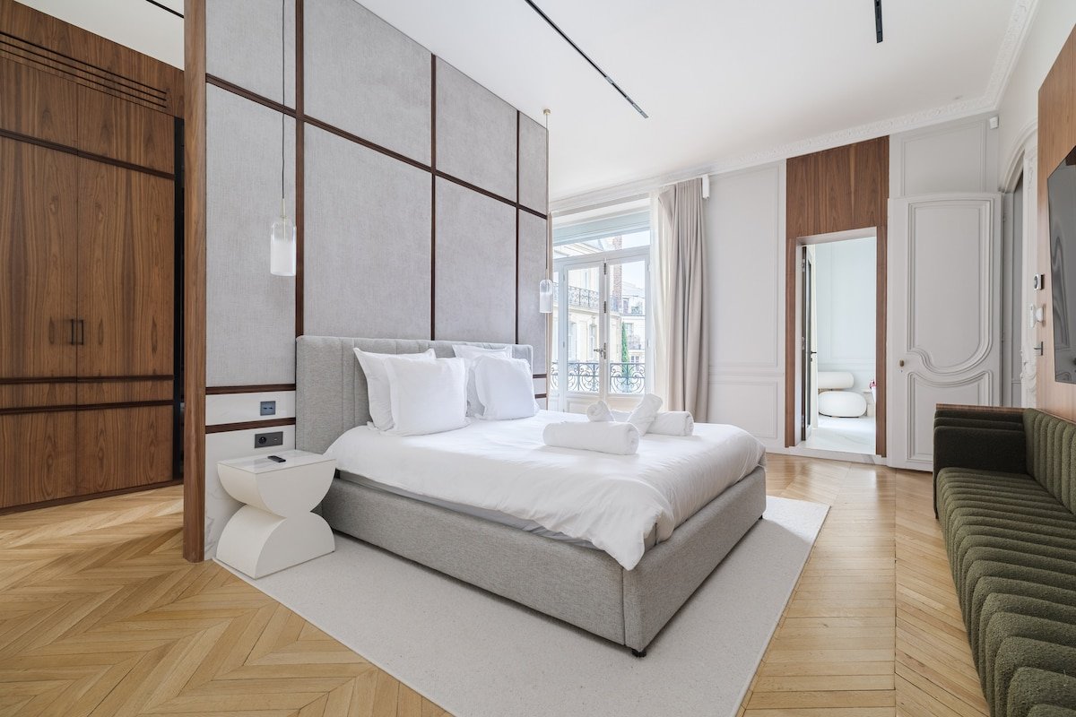 Memorable apartment 5BR/10PAX next to Eiffel Tower gallery image 4