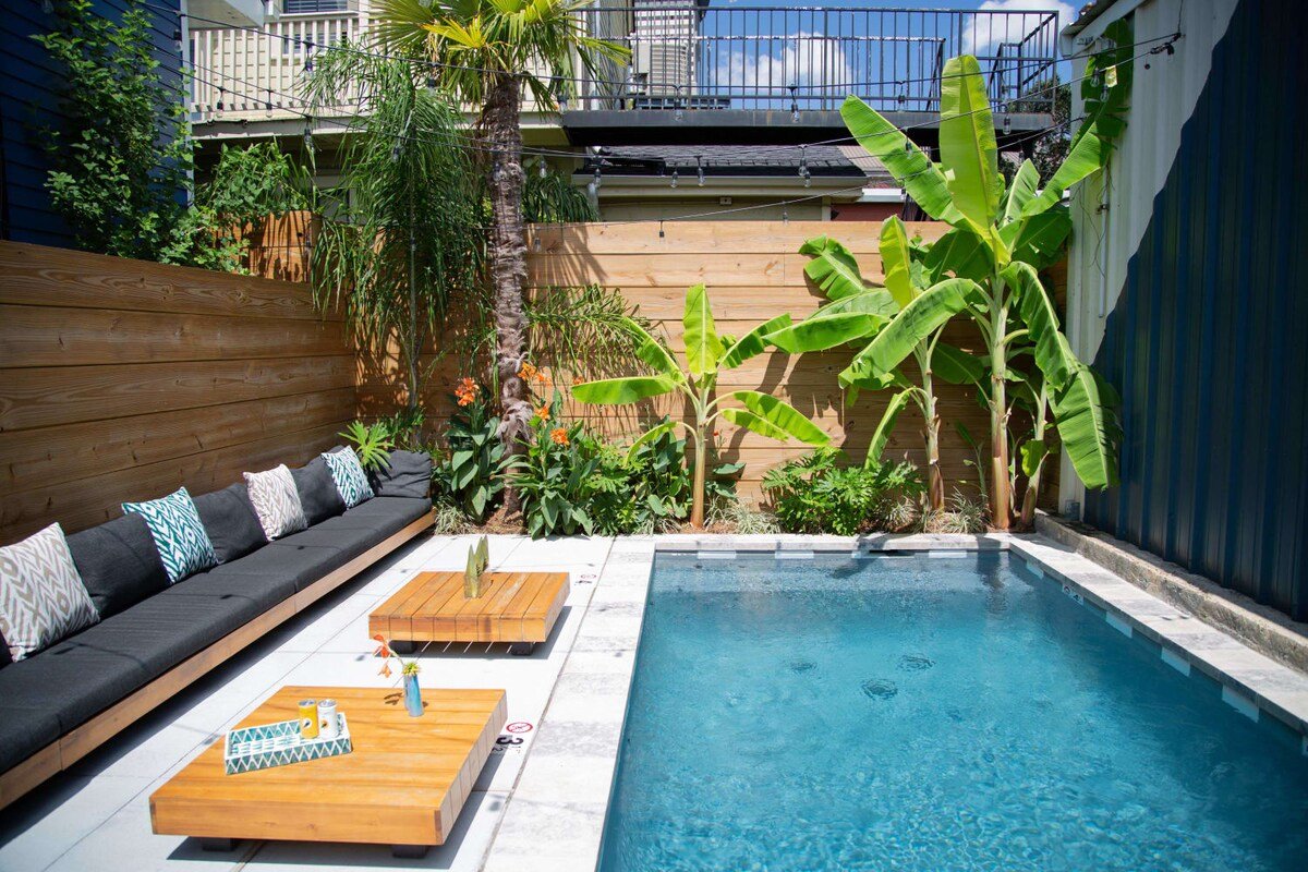 Modern and Spacious House | Heated Pool | Near FQ gallery image 3