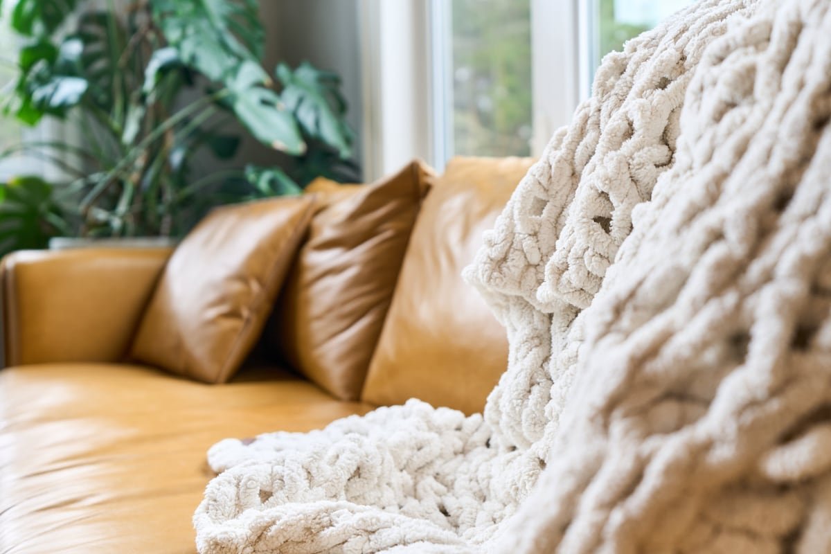 4 bedroom, Luxury Forest Oasis w/ Hot tub gallery image 4