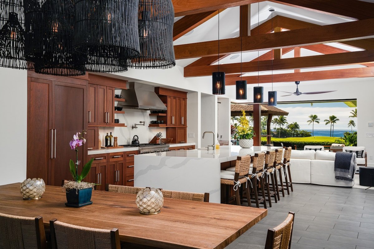 NEW 4 BR Ocean view home in Poipu gallery image 4