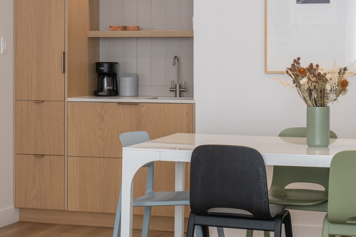 NEW! Spacious Getaway wPrivate Deck Close to Beach gallery image 3