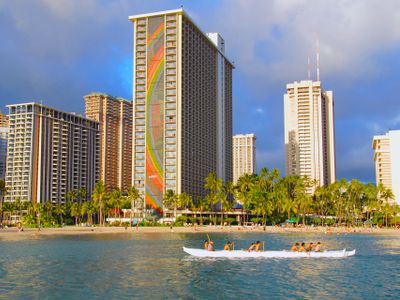 Lagoon Tower! On Waikiki Beach!