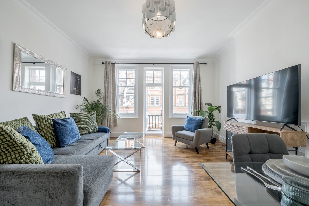 J-DYC2 Oxford Street – Selfridges – 3bed with lift