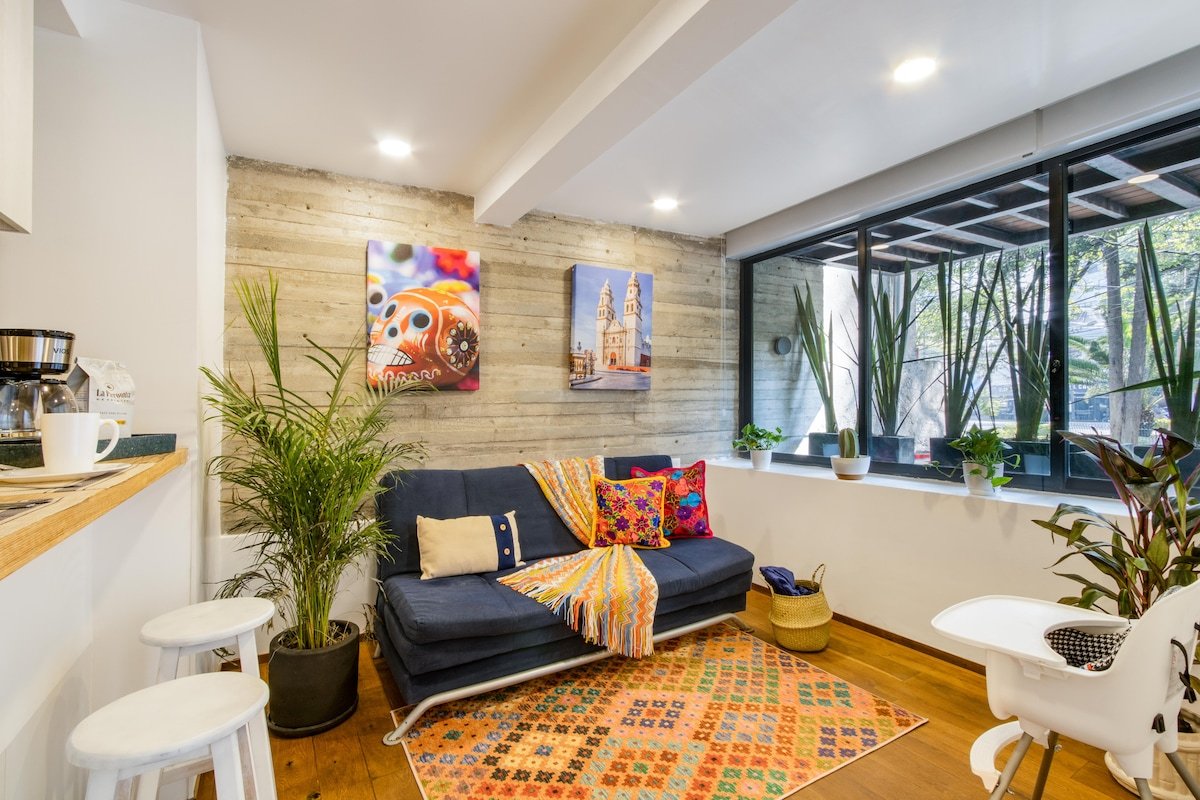 Condesa Cozy retreat 2 BR / Guests with AC gallery image 5