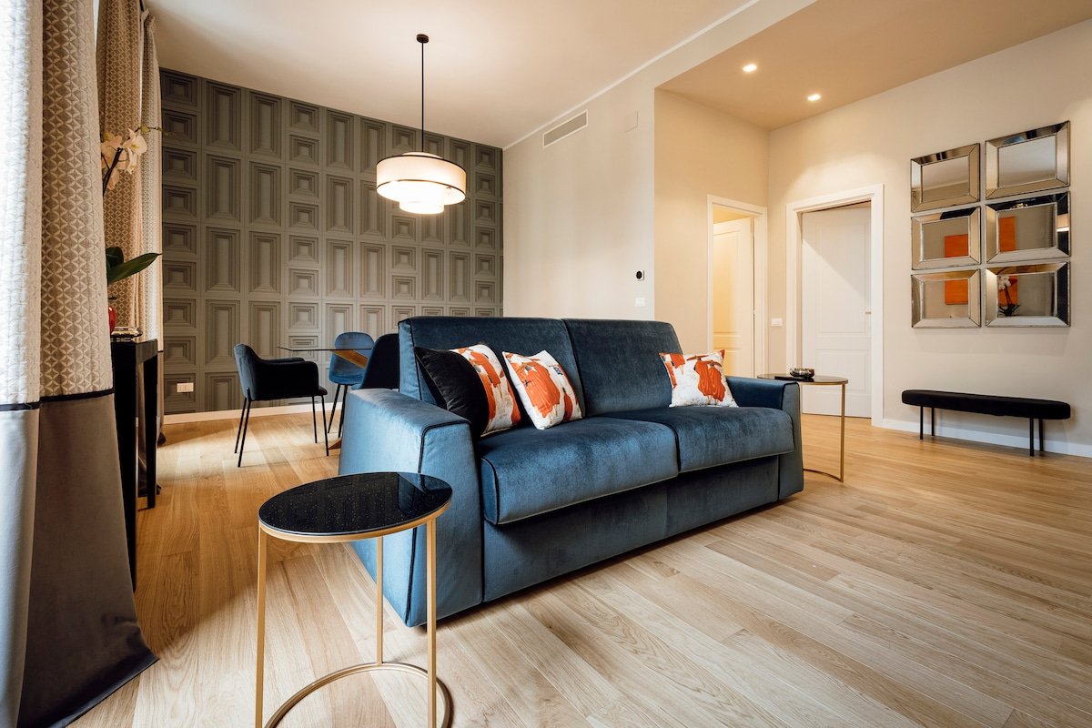 Lussuoso appartamento al centro con vista gallery image 3