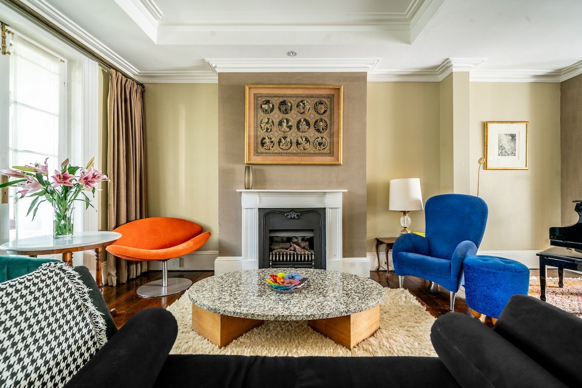 Surry Hills Crown 15 min walk to CBD 30 to Harbour gallery image 3