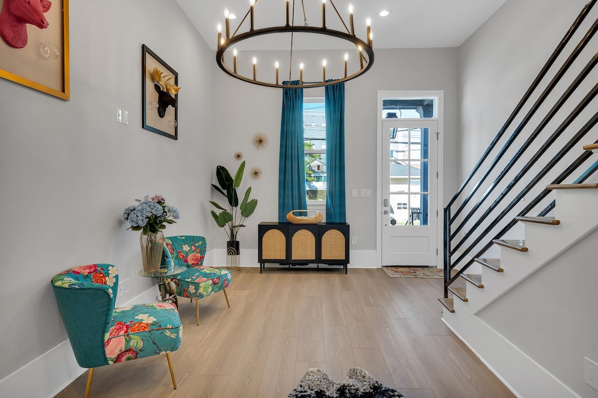 5 BR, Minutes to French Quarter & Superdome | Pool gallery image 5