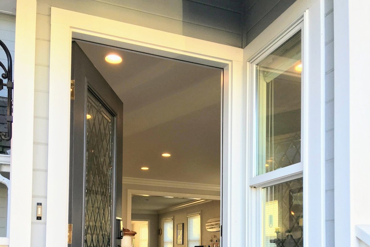 3813 Point Break ~ Walk to Lover’s Point Beach! gallery image 5