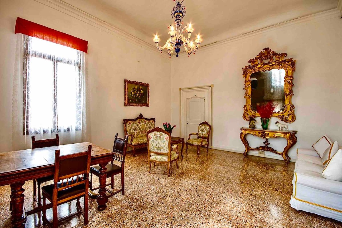 Palazzo Pisani Nicolai attico gallery image 3