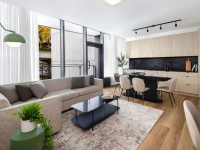 Smithe House- Modern Family Apartment -Yaletown