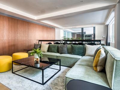 Mr. W | Amazing 3br at Taman Condesa