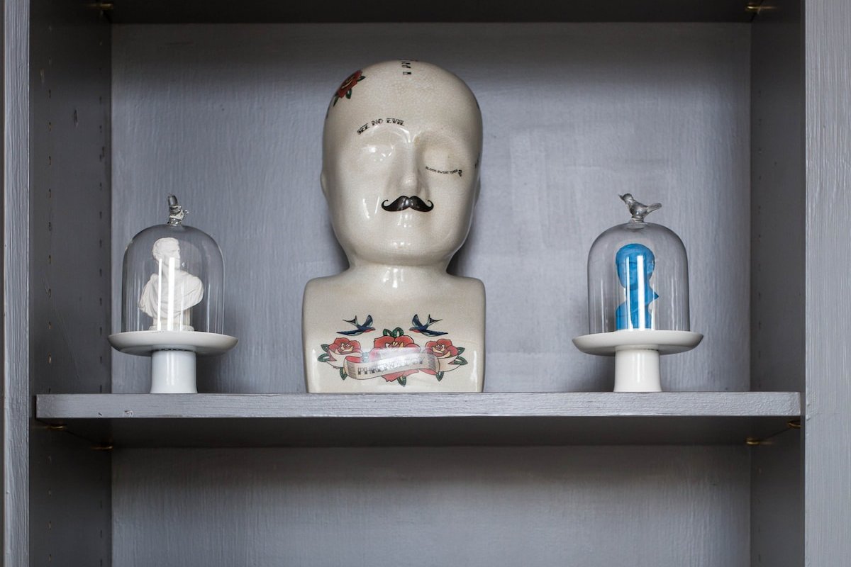 Magnificent Georgian 3-BR Apartment in New Town gallery image 5