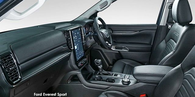 FORD EVEREST 3.0D V6 PLATINUM B6 AWD A/T - 34 