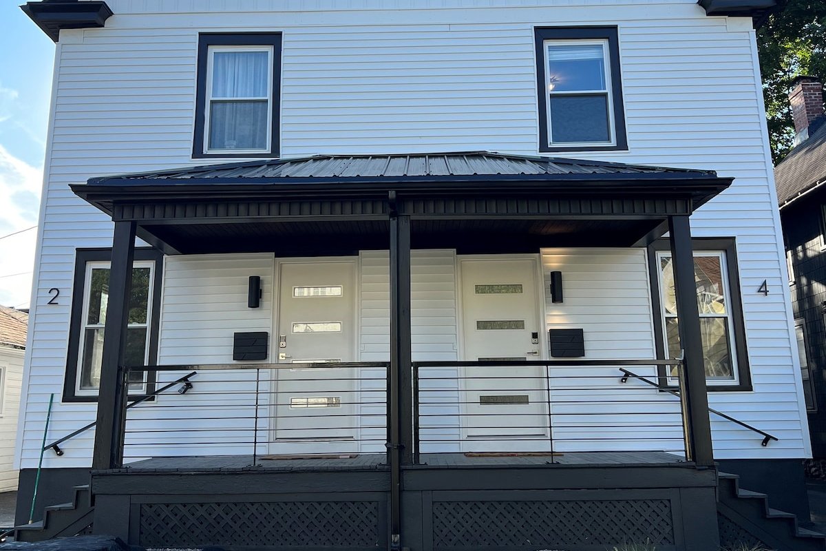 Beutiful 3 Bed Park Ave. with bunk beds gallery image 3