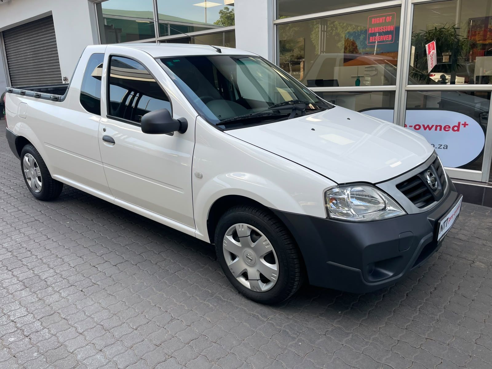 Used car gallery