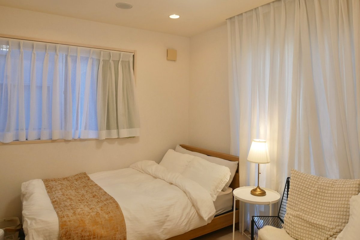 露台东京塔景观｜六本木站10分钟 ｜麻布台1分钟｜一户建独立房间6 人！客厅卧室配备地暖｜免费停车位 gallery image 5